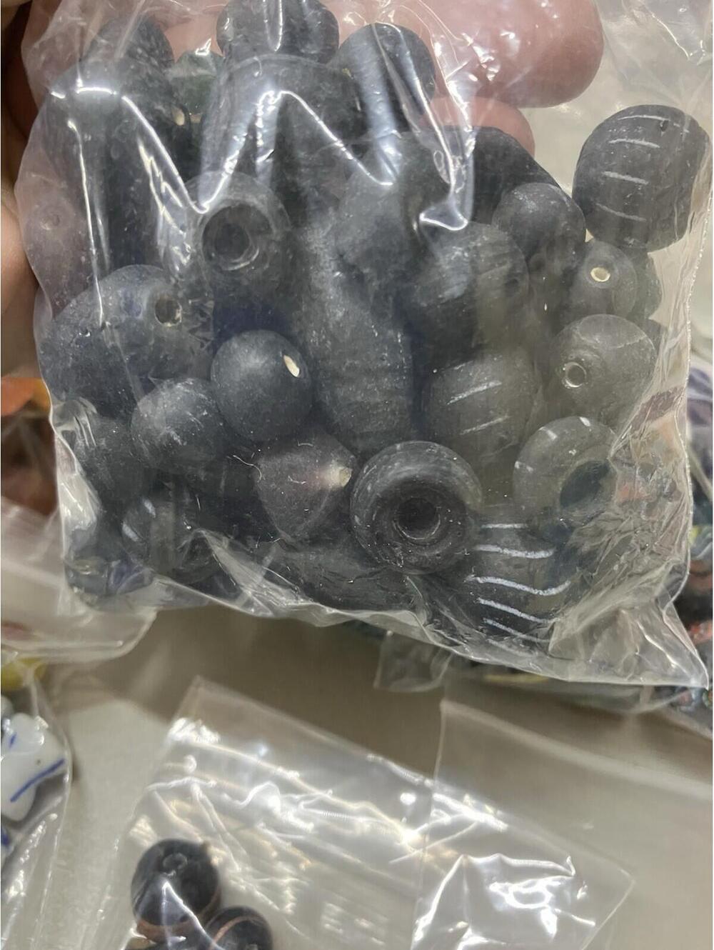 2.6 Pounds Of Glass beads For jewelry making mix variety supplies Glass/ceramic - Picture 12 of 14